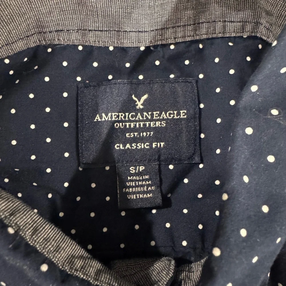 American Eagle Mens S Classic Fit Navy Blue Polka Dot Button Down‎ Shirt Preppy